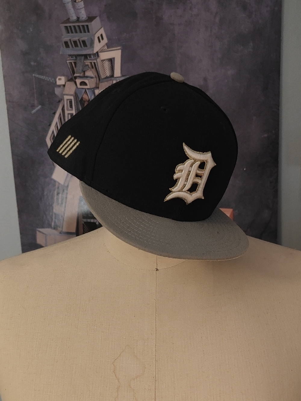 Detroit Tigers New Era Black Gray Flat Brim Snapback Baseball Hat Small/Medium